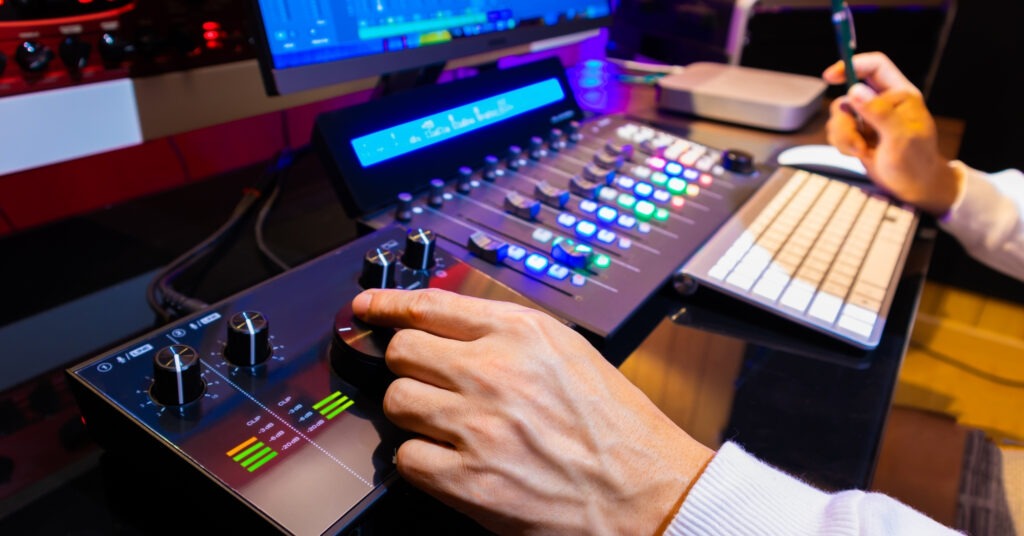 A Comprehensive Guide to Choosing the Right Video and Audio Sync Equipment: Featuring AVMATRIX